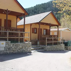 2* Camping Pont D'ardaix